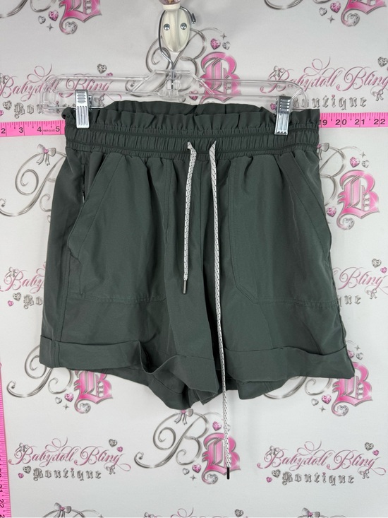 Zella Pants - Zella shorts grey High-Waist Drawstring Shorts in Olive Green